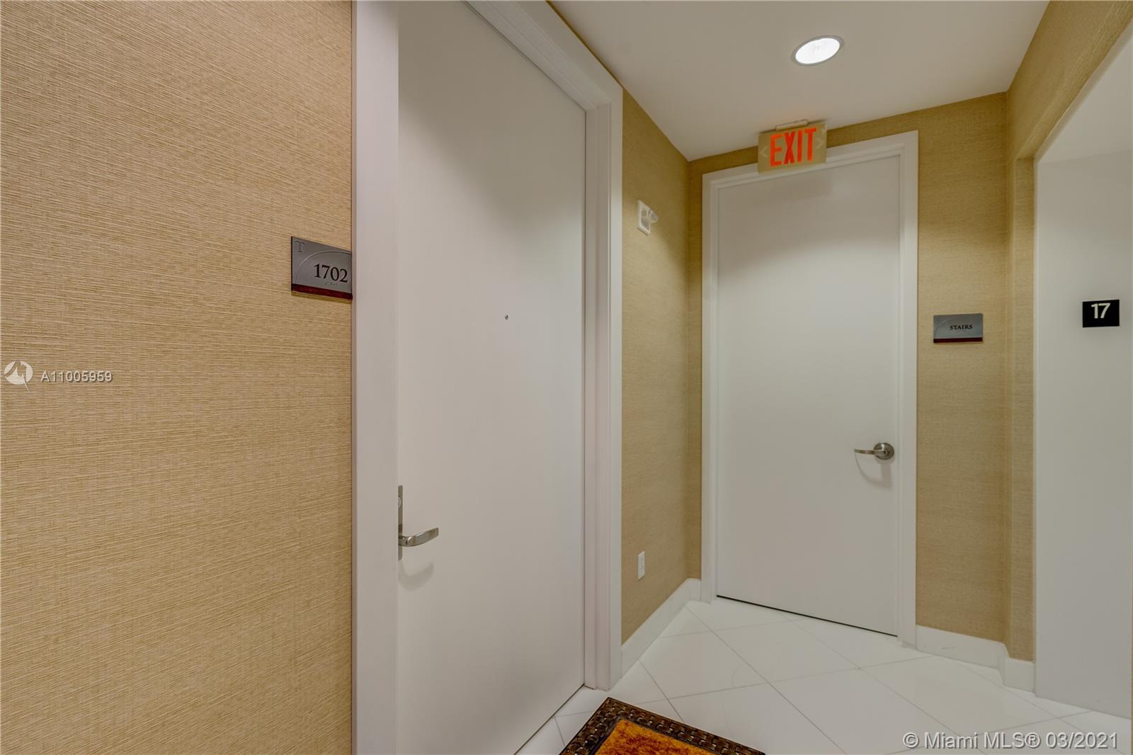 Sunny Isles Beach, FL 33160,16001 Collins Ave #1702