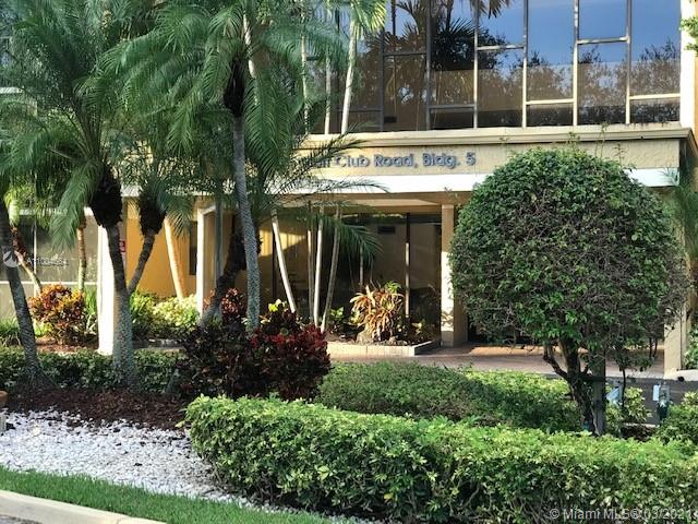 16175 GOLF CLUB RD #205, Weston, FL 33326