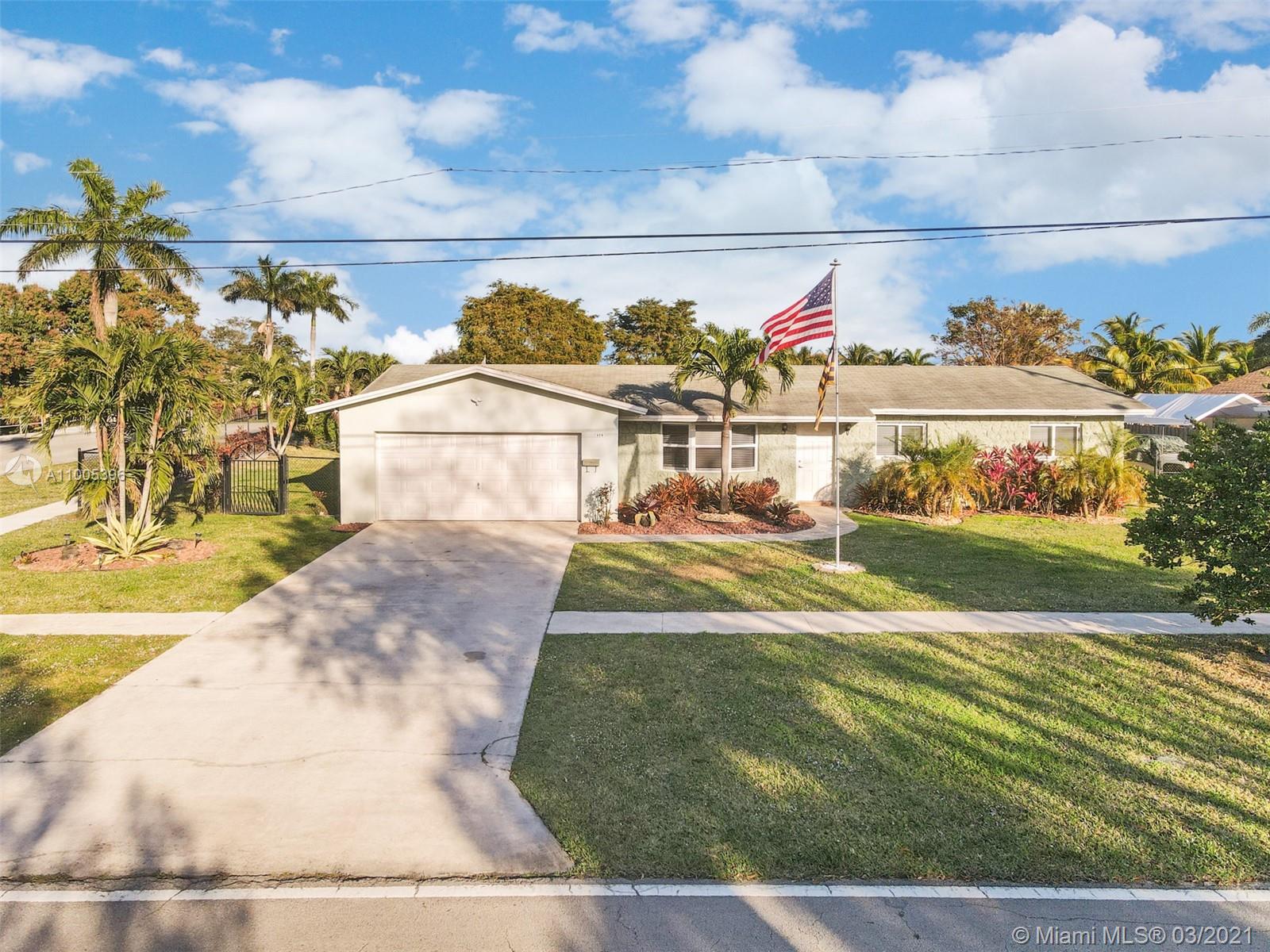 320 NW 43rd Ave, Coconut Creek, FL 33066