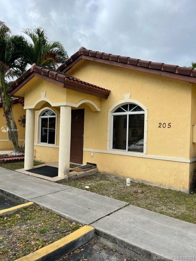 Hialeah, FL 33015,18616 NW 84th Pl #205