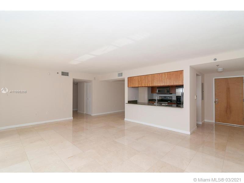 Miami, FL 33131,1200 Brickell Bay Dr #3301