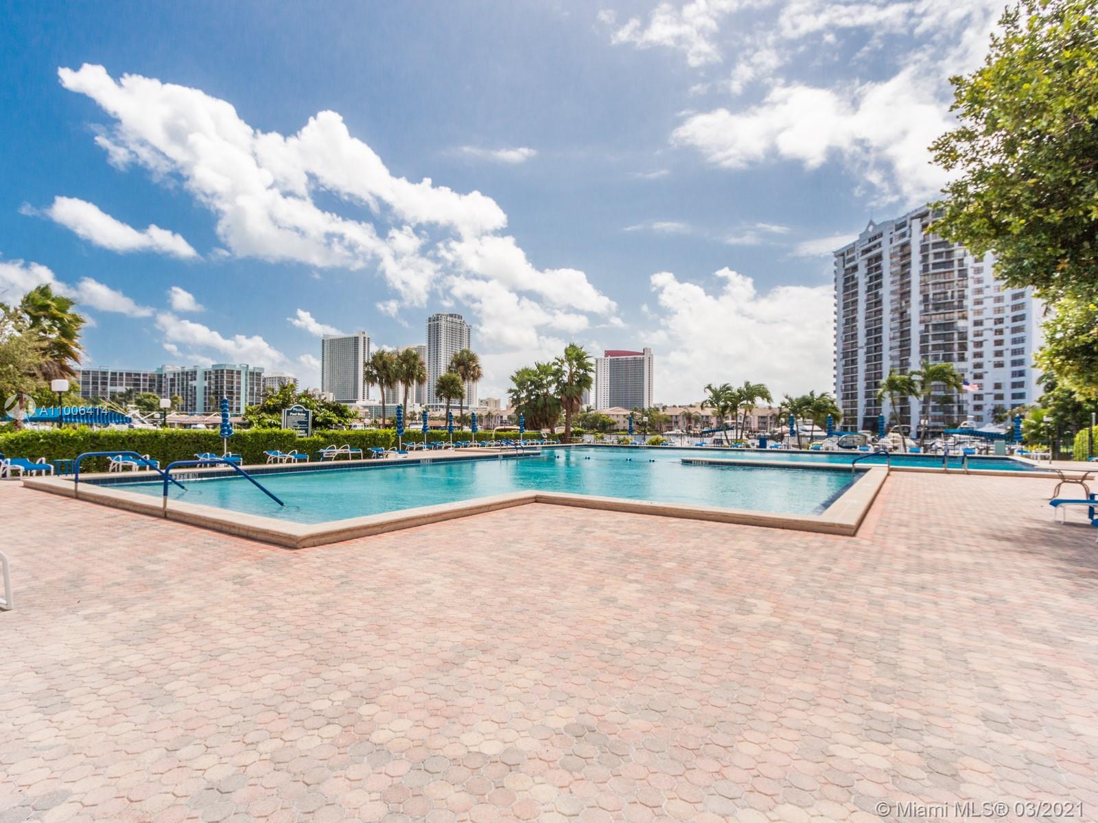 Hallandale Beach, FL 33009,2500 Parkview Dr #2412