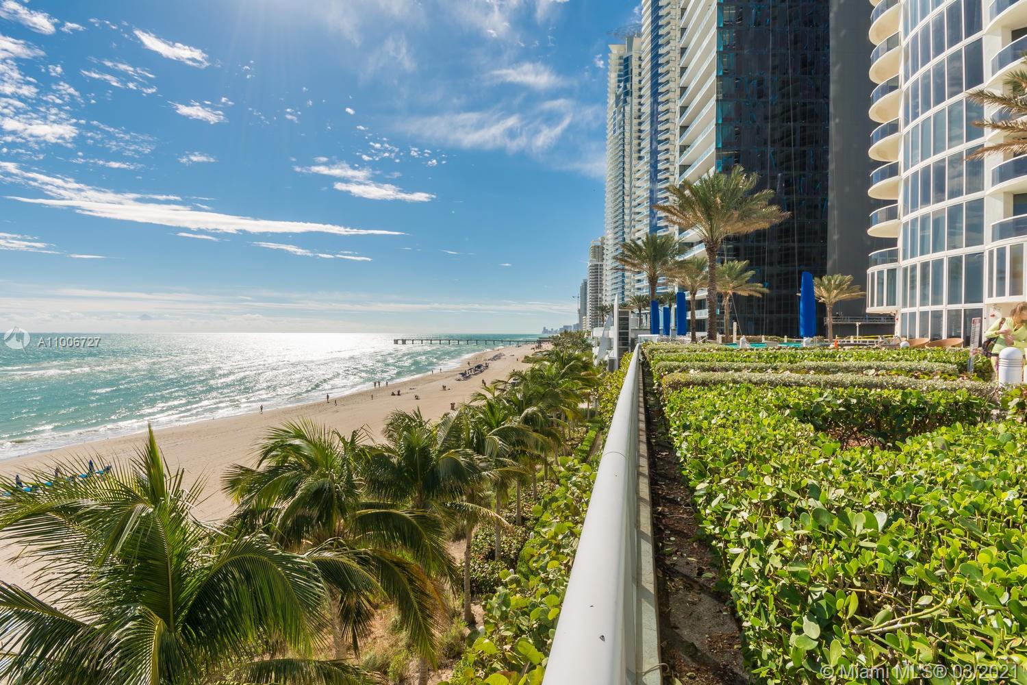 Sunny Isles Beach, FL 33160,17201 Collins Ave #2904