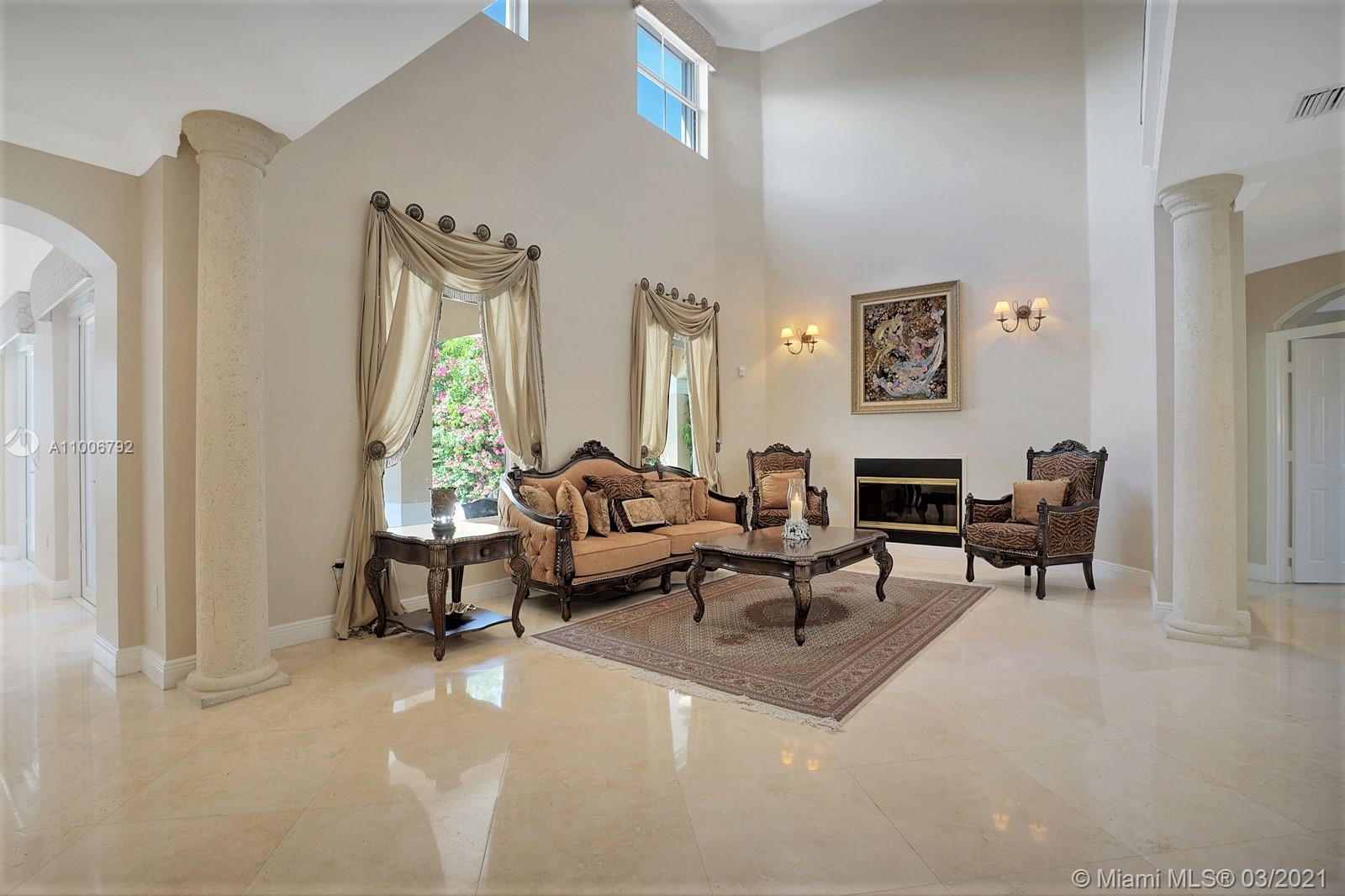 Palmetto Bay, FL 33158,8483 SW 137th St