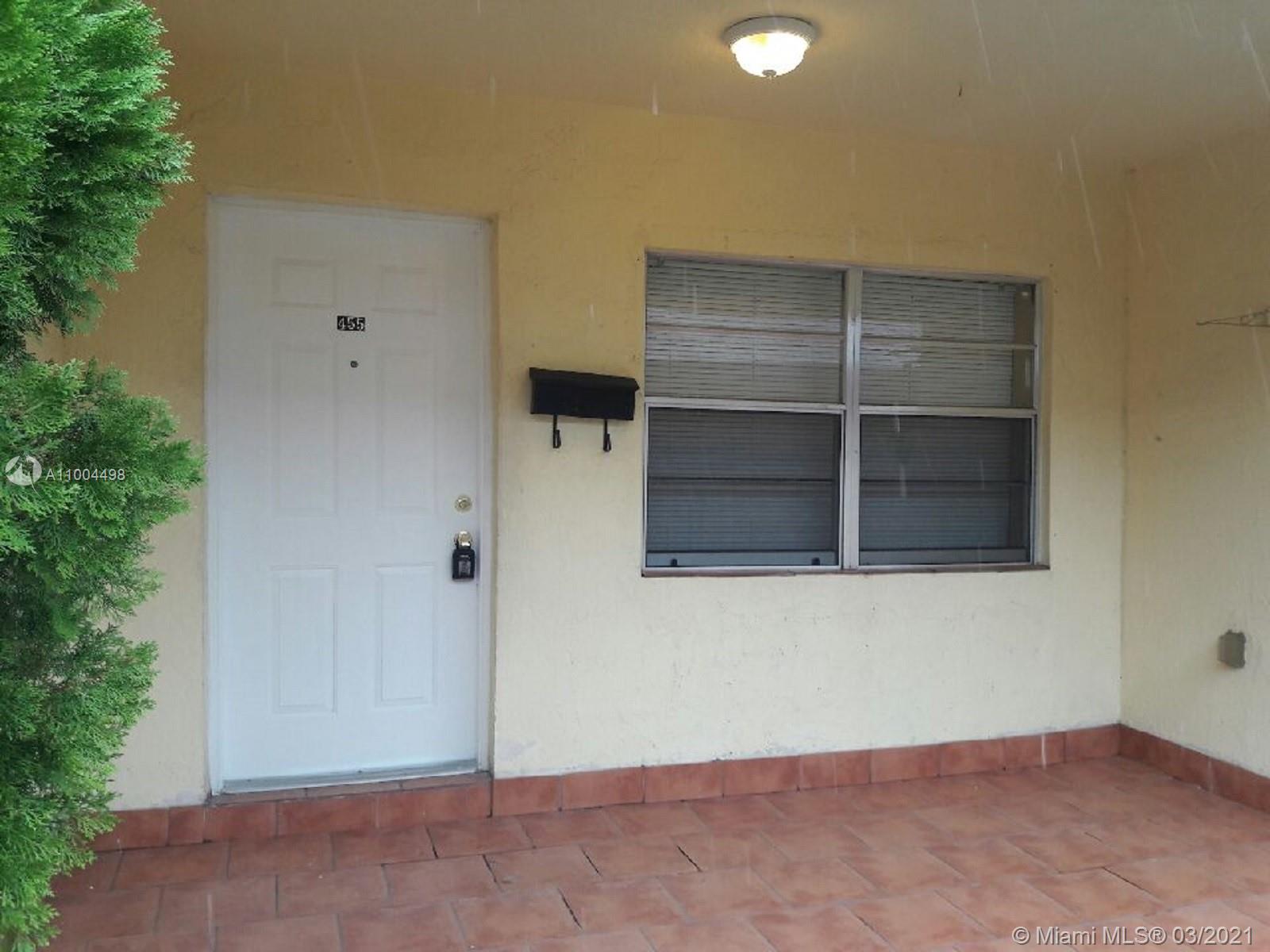 453 E 13th St, Hialeah, FL 33010