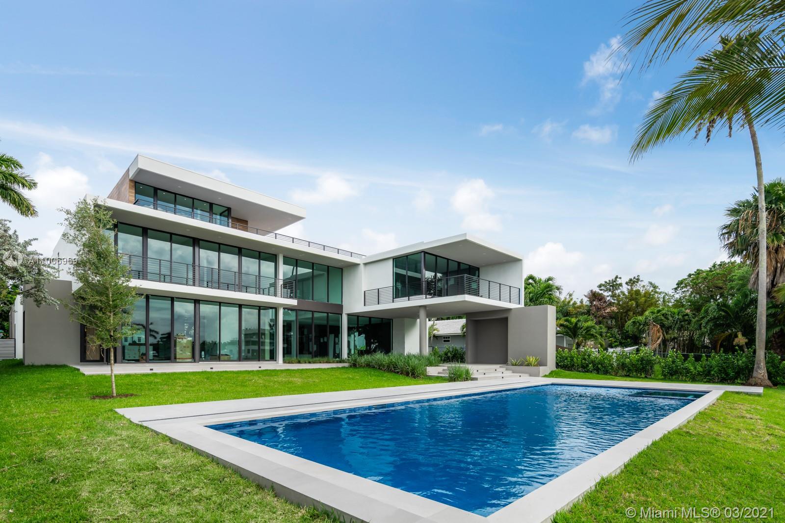 1529 Middle River Dr, Fort Lauderdale, FL 33304