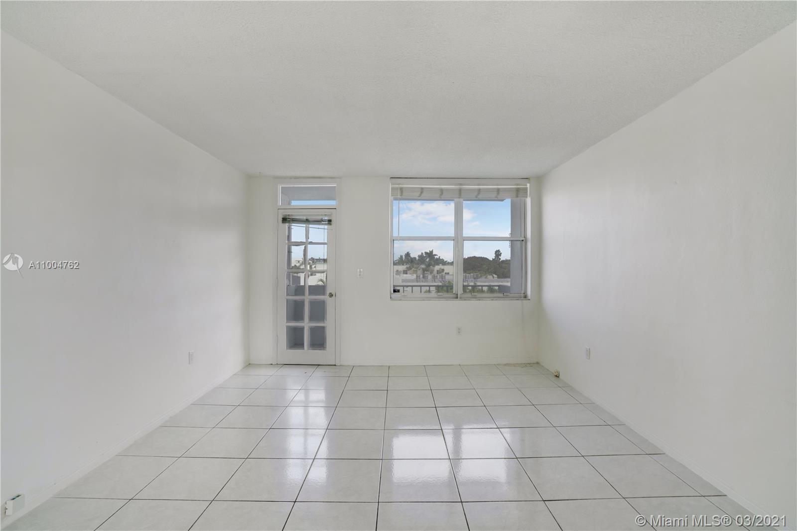 Miami Beach, FL 33139,910 Jefferson Ave #4B