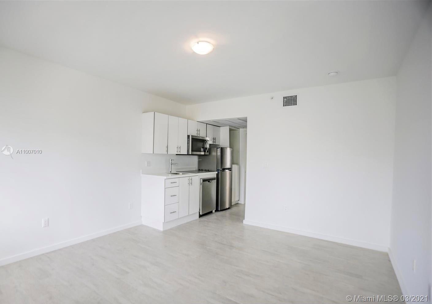 Miami Beach, FL 33139,1601 Meridian Ave #202