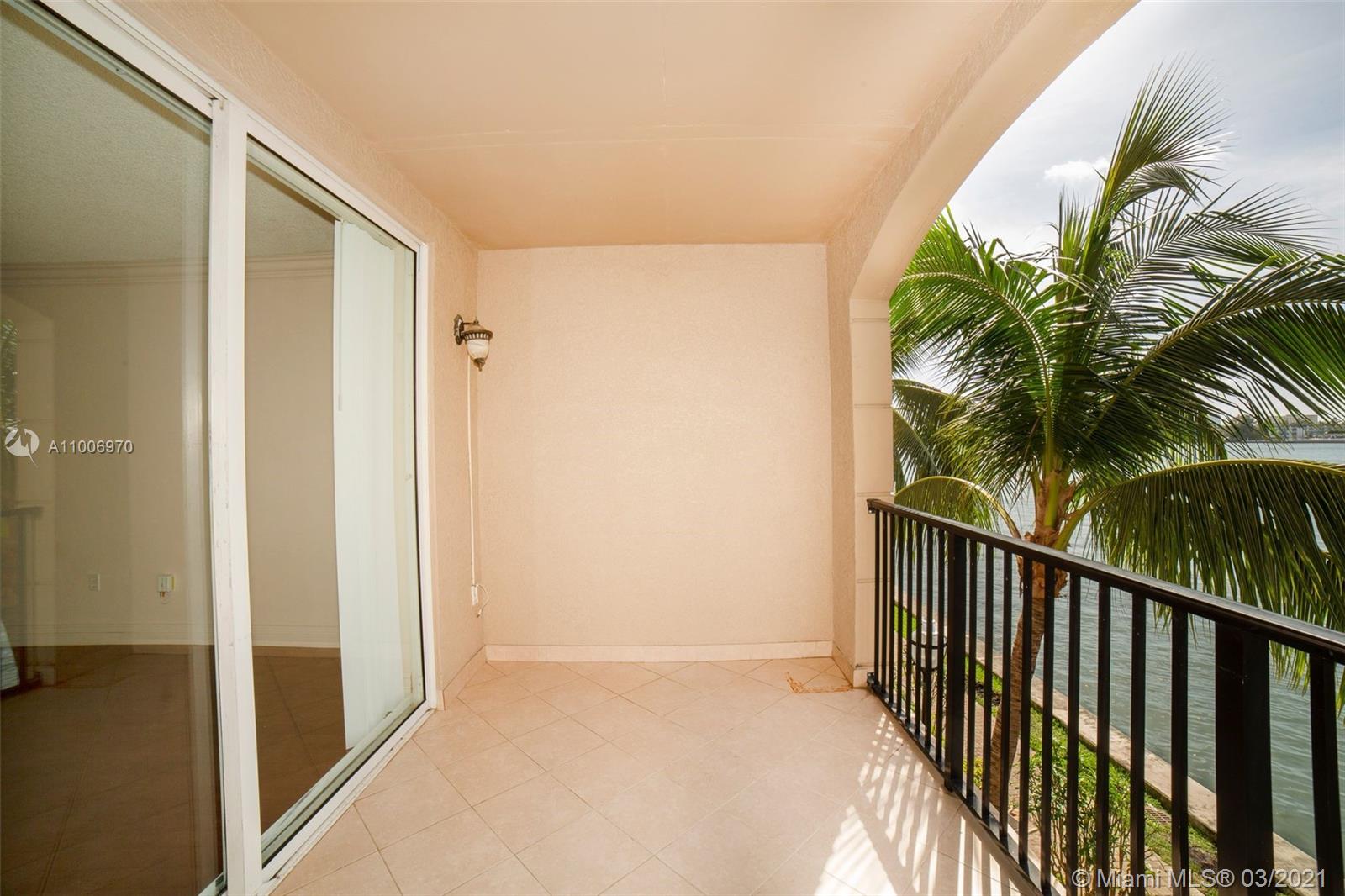 Sunny Isles Beach, FL 33160,17150 N Bay Rd #2309