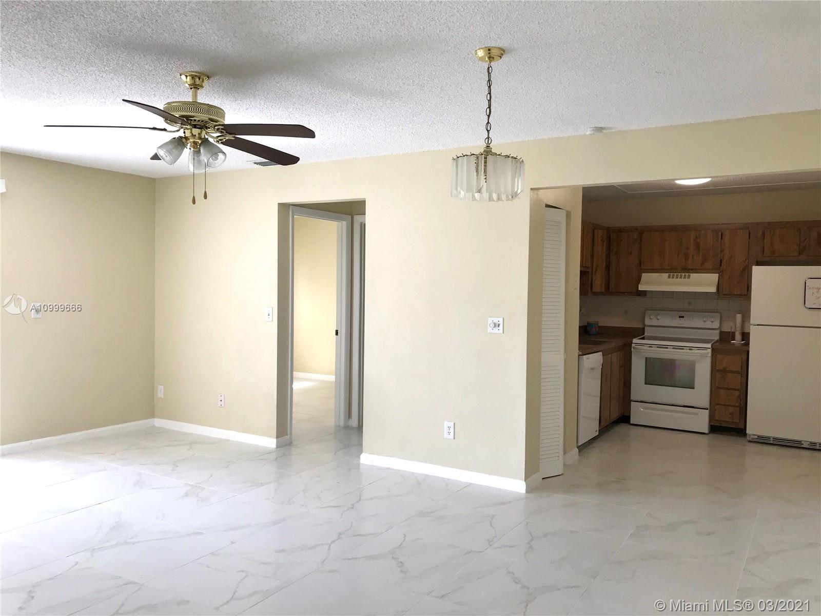 Coral Springs, FL 33065,10754 Royal Palm Blvd #8-4