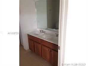 Miami, FL 33179,455 NE 194th Ter