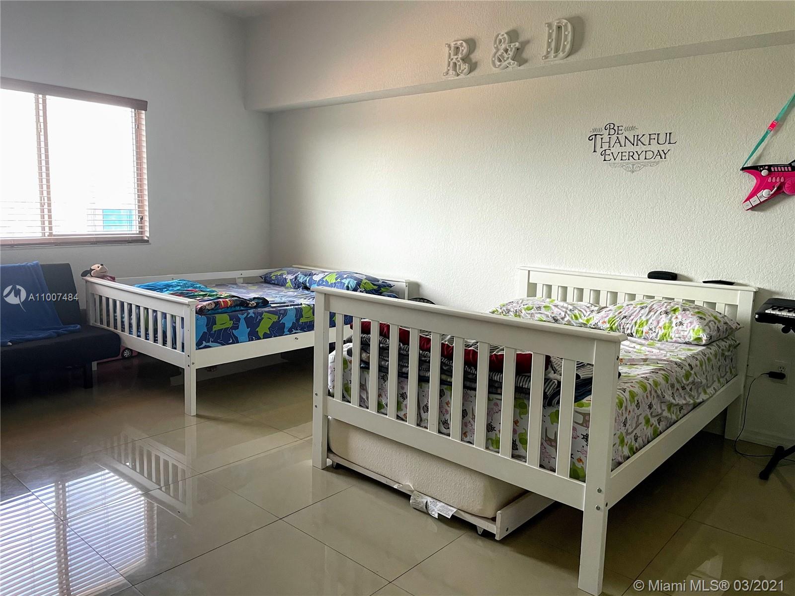 Miami, FL 33128,36 NW 6th Ave #1201