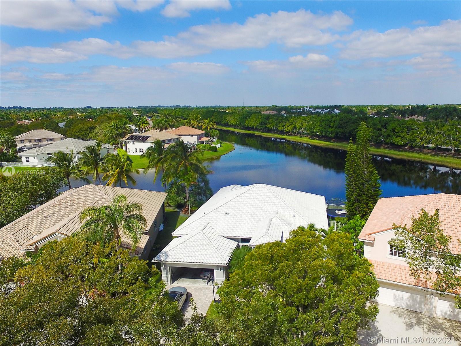 3844 Heron Ridge Ln, Weston, FL 33331