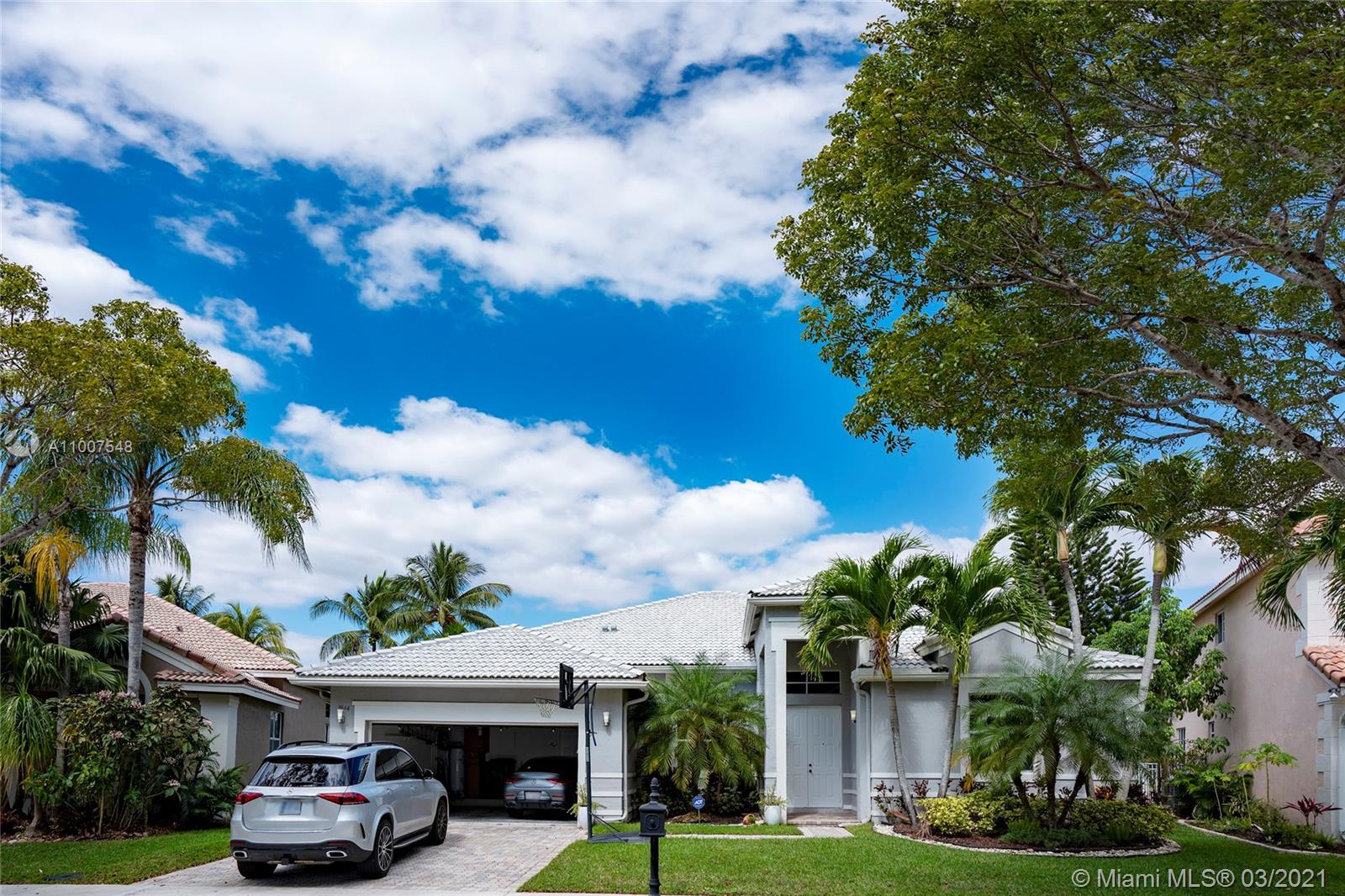 Weston, FL 33331,3844 Heron Ridge Ln