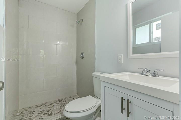 Palmetto Bay, FL 33157,9545 SW 183rd St