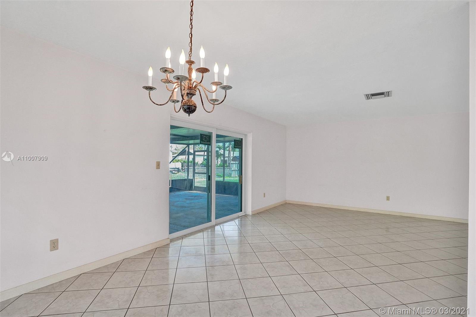 Cutler Bay, FL 33157,18601 SW 92nd Ave