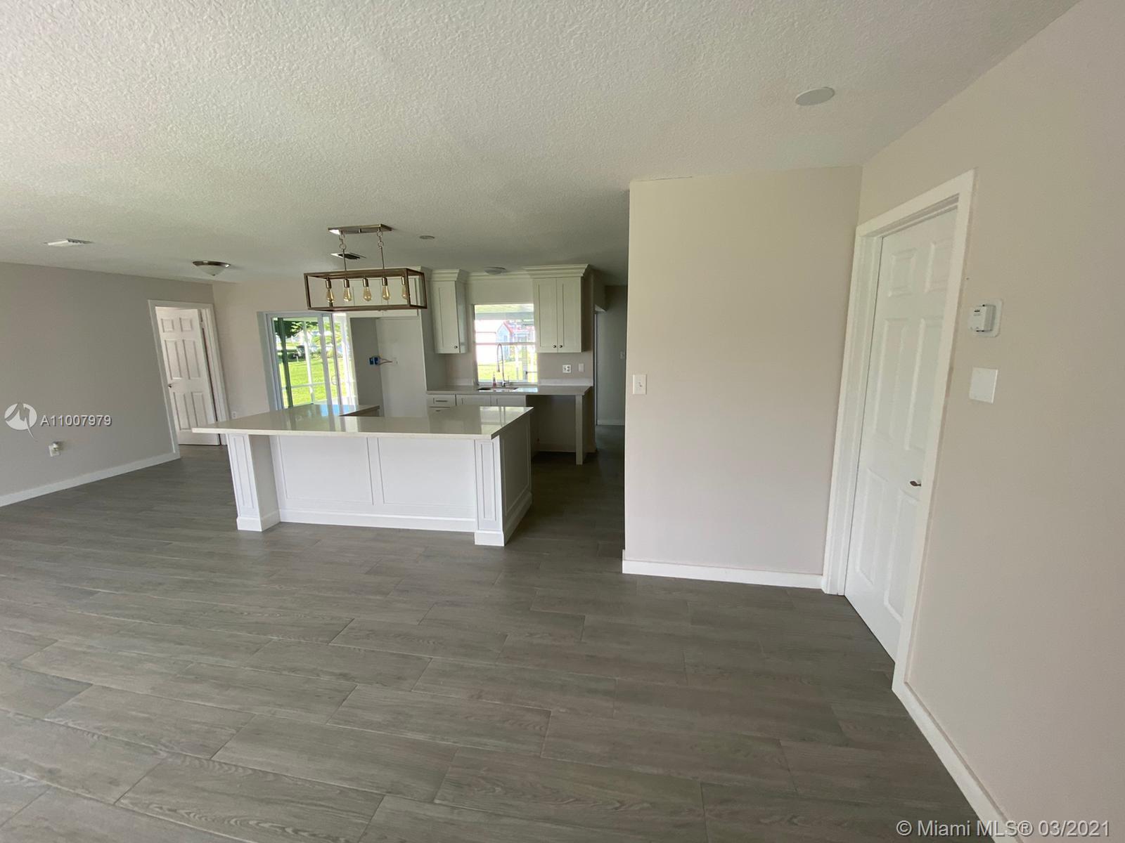 1311 Deer park ct,  Sebring,  FL 33872