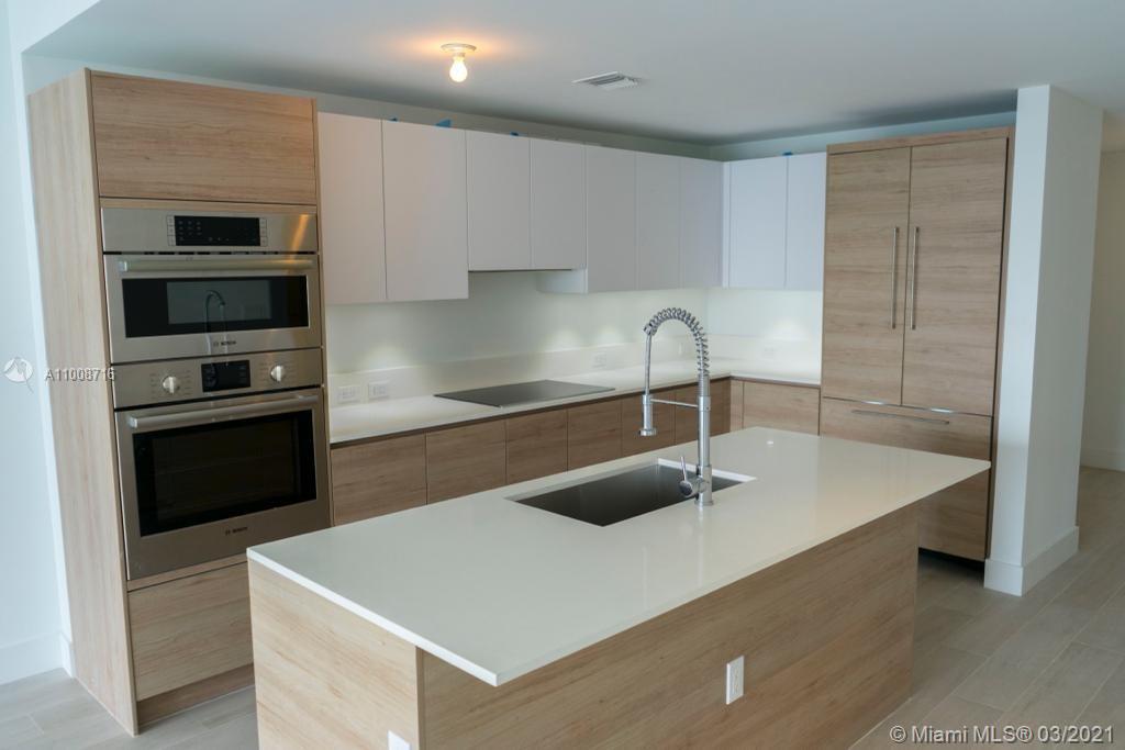 Bay Harbor Islands, FL 33154,10201 E Bay Harbor Dr #503