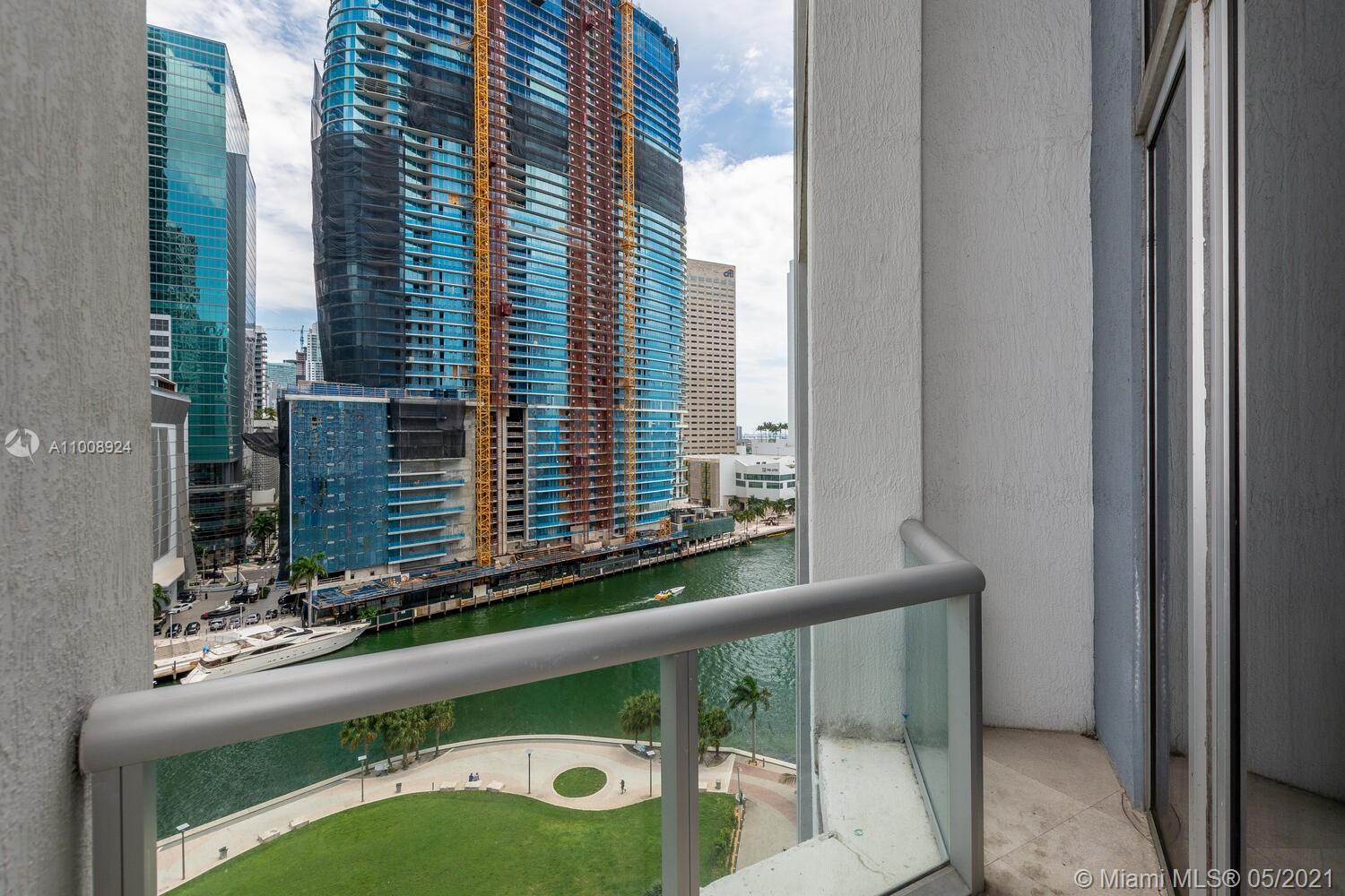 Miami, FL 33131,475 Brickell Ave #1408