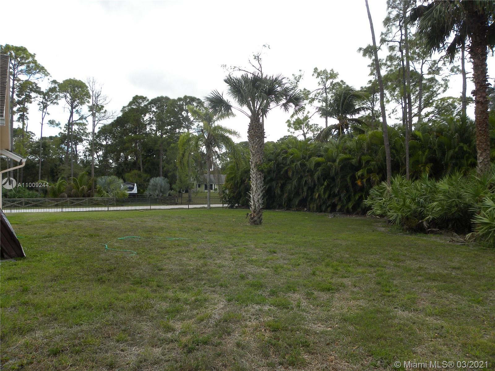 Loxahatchee, FL 33470,16825 N 71st Ln N