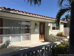 Photo 2 of 4601 Jackson St in Hollywood - MLS A11009460