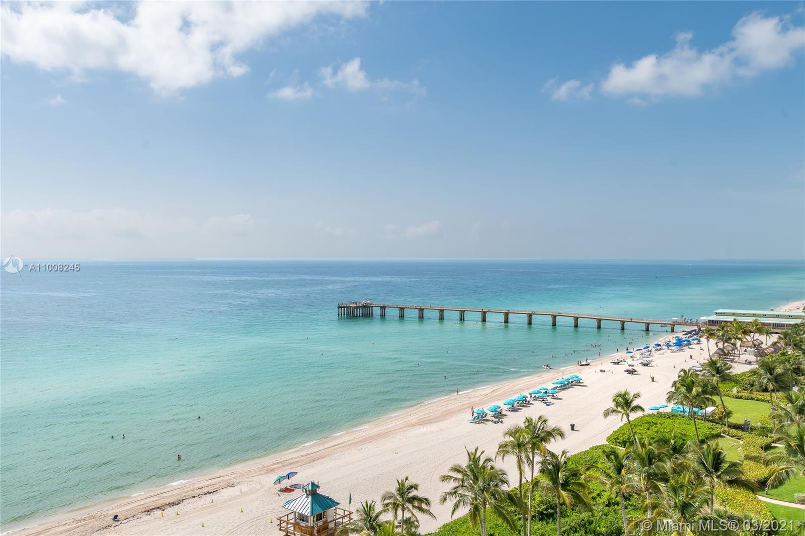 Sunny Isles Beach, FL 33160,16901 Collins Ave #905