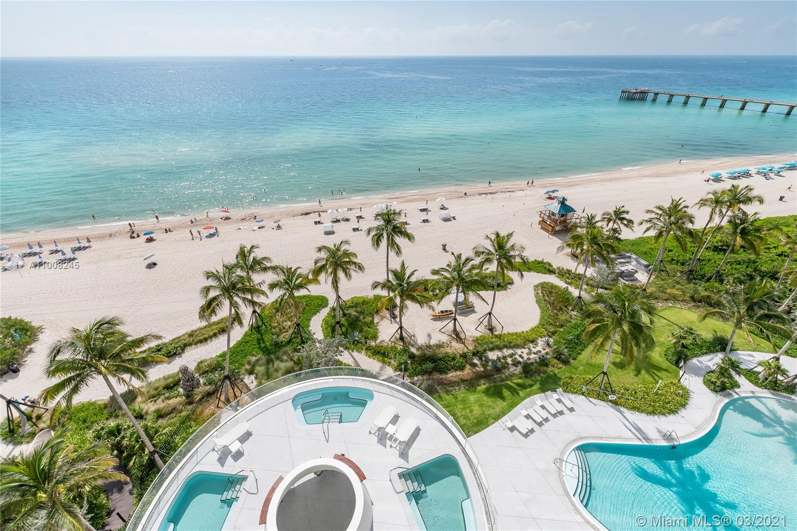 Sunny Isles Beach, FL 33160,16901 Collins Ave #905