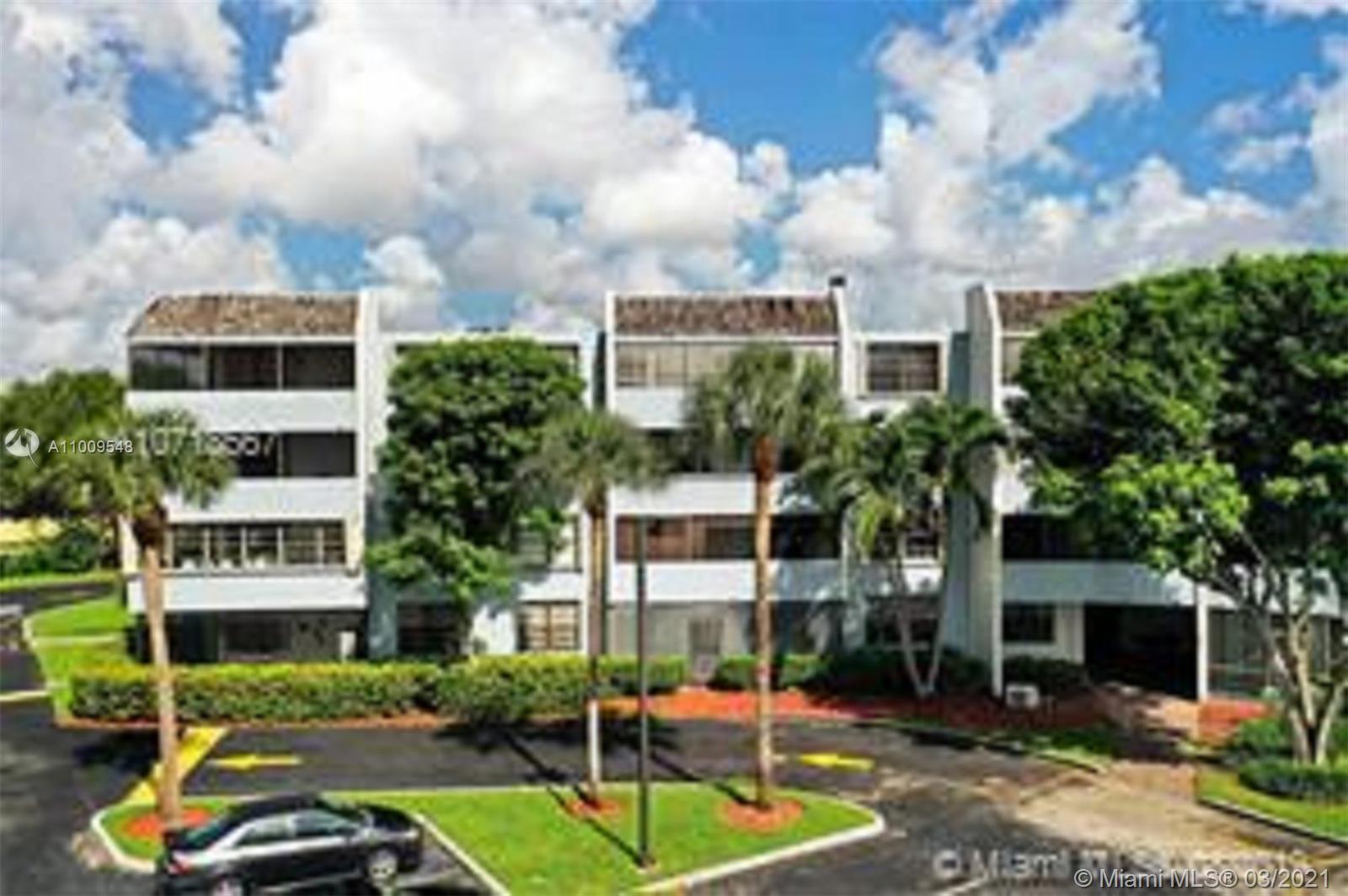 Miami, FL 33176,10854 SW 88th St #401