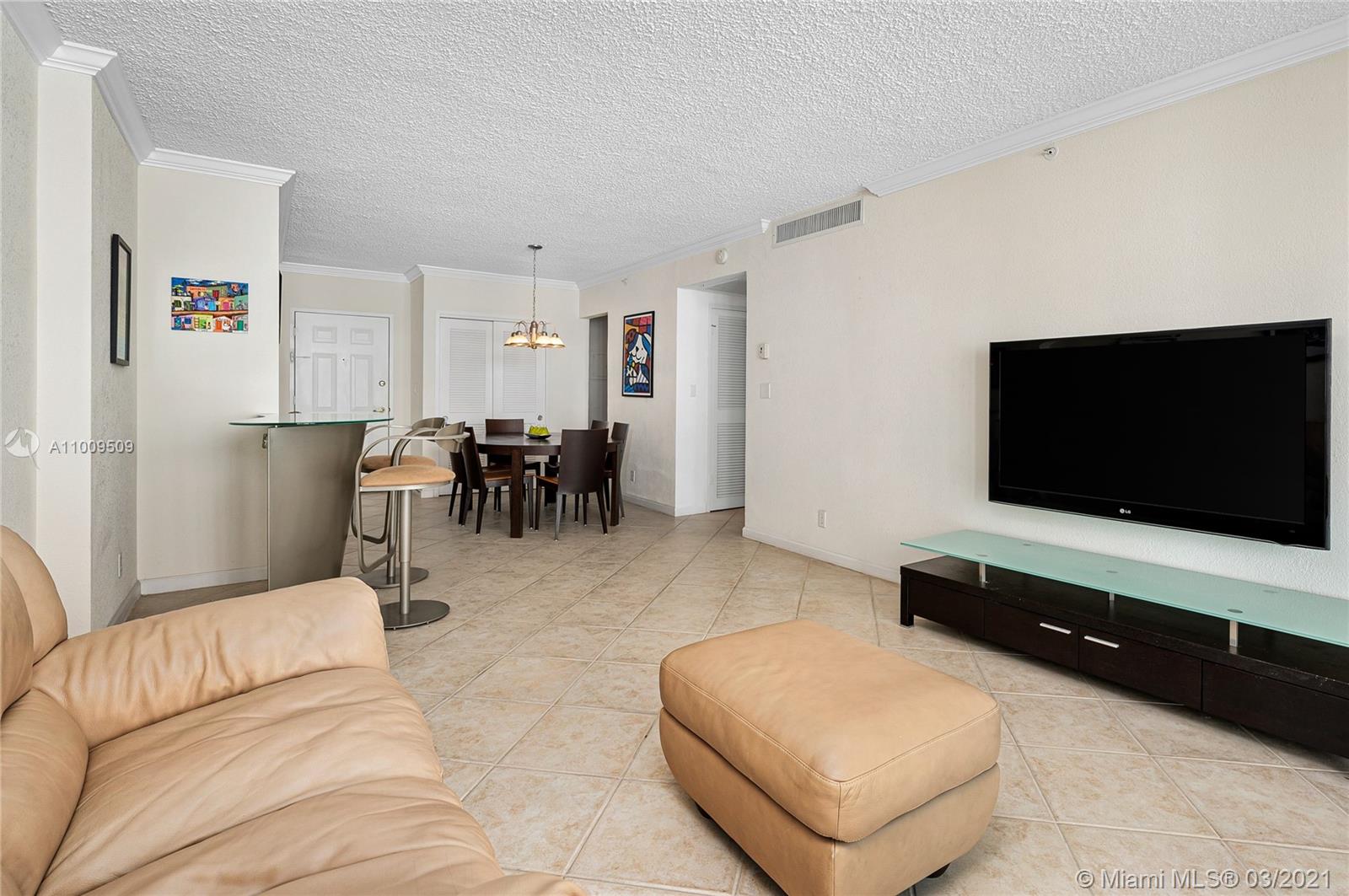 Hollywood, FL 33019,2501 S Ocean Dr #301