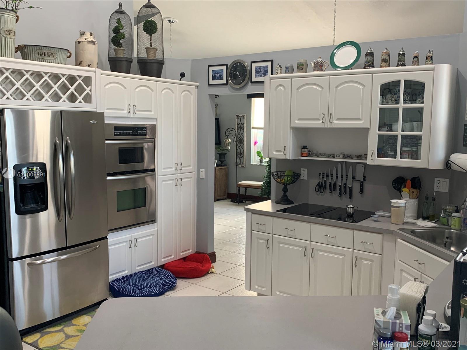 Miami, FL 33175,14241 SW 34th St