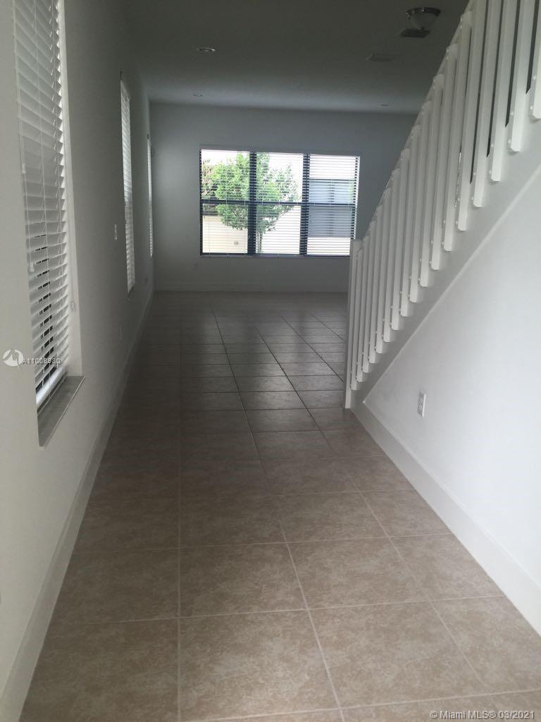 Hialeah, FL 33018,3553 W 96th Pl