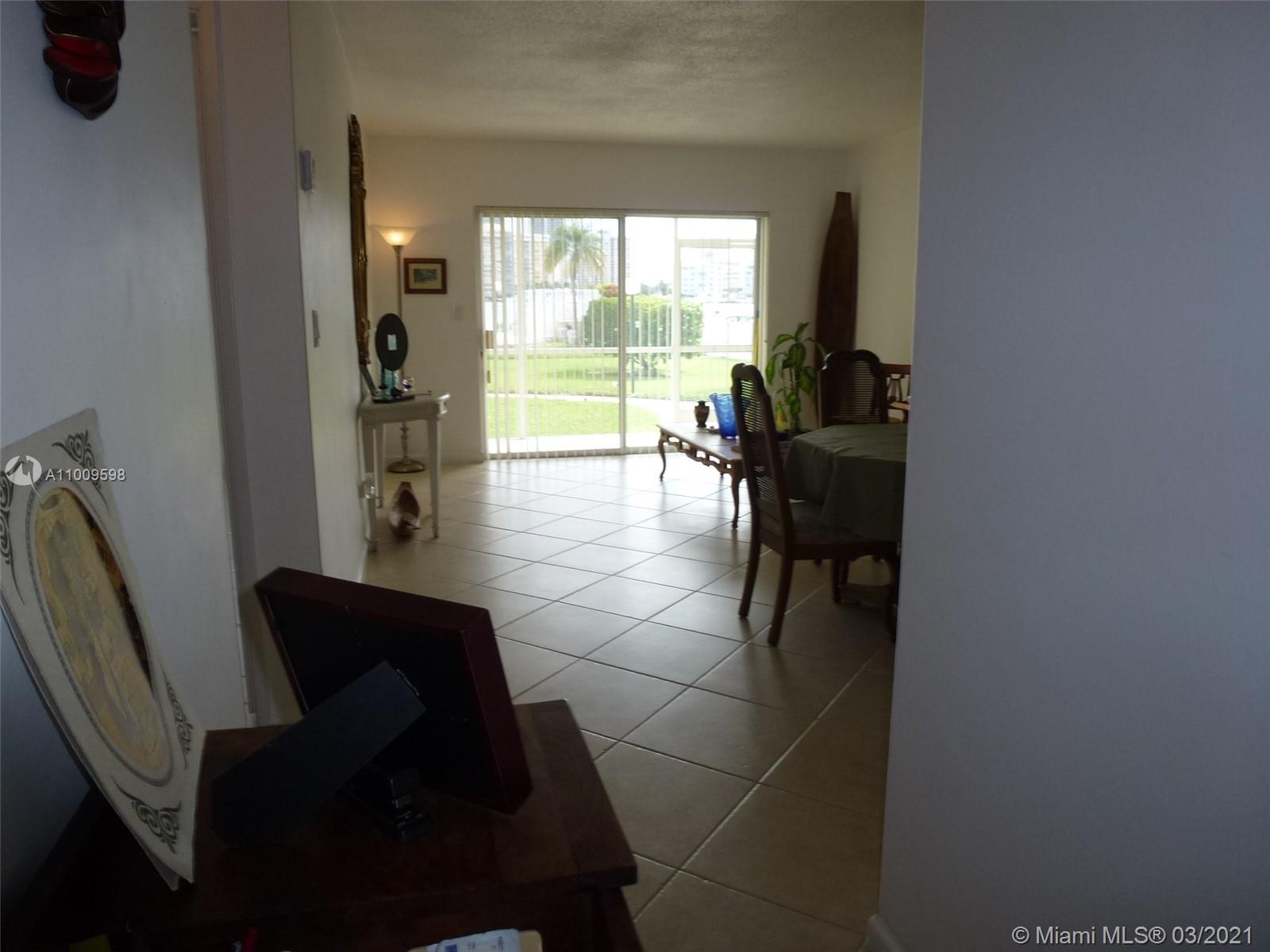 Hallandale Beach, FL 33009,450 Golden Isles Dr #1G