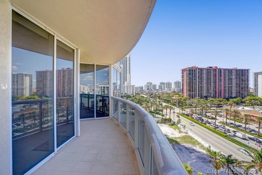 Sunny Isles Beach, FL 33160,17555 Collins Ave #801