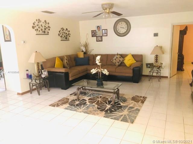 Pembroke Pines, FL 33024,8205 NW 24th Ct