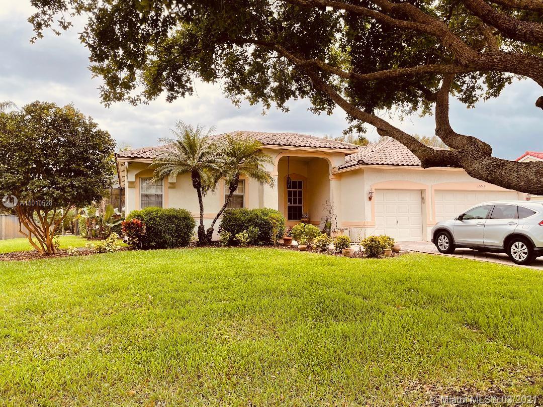 12220 NW 26th St, Plantation, FL 33323