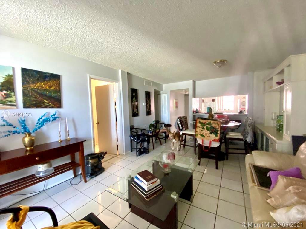 Miami, FL 33157,19805 SW 114th Ave #214-3