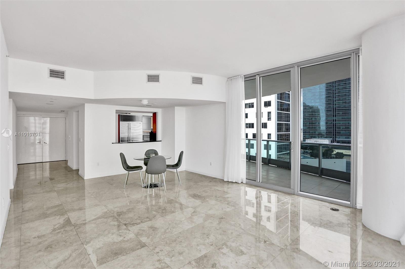 Miami, FL 33131,1331 Brickell Bay Dr #1702