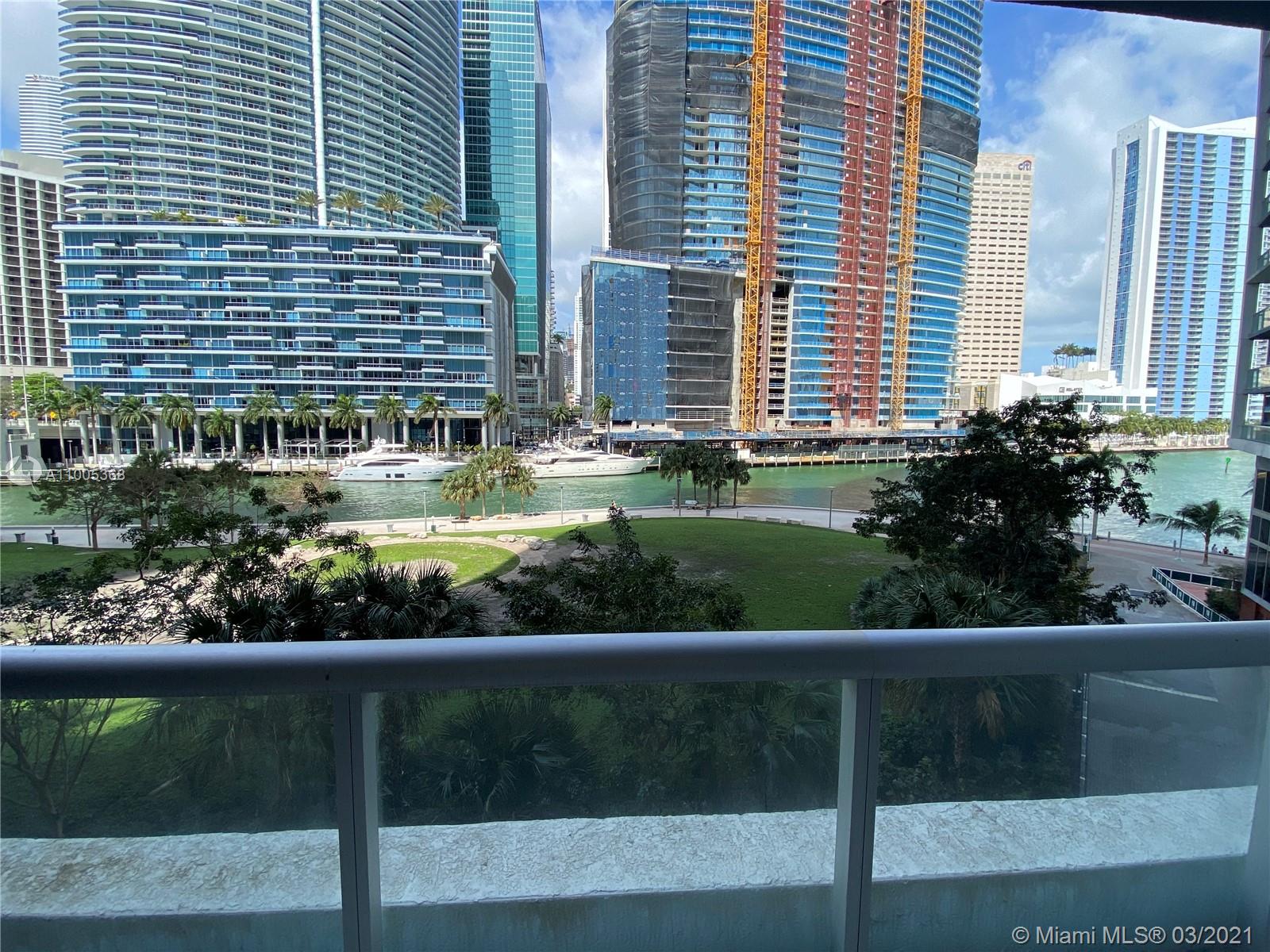 475 Brickell Ave #412, Miami, FL 33131