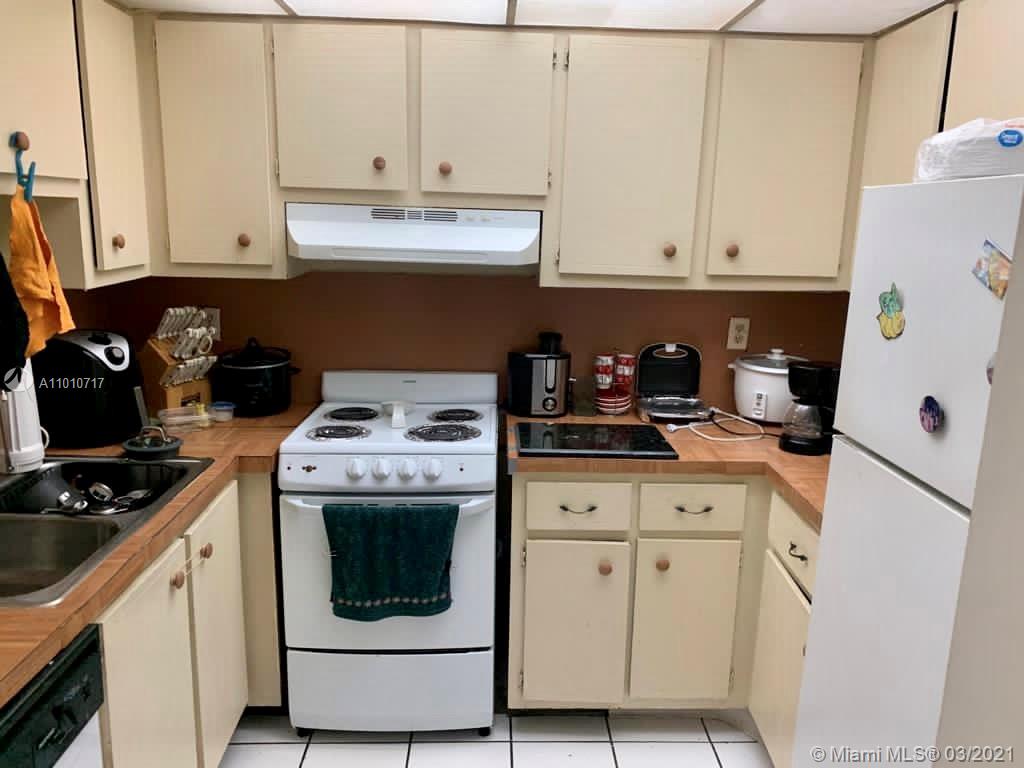 Hialeah, FL 33015,6940 NW 186th St #1-419