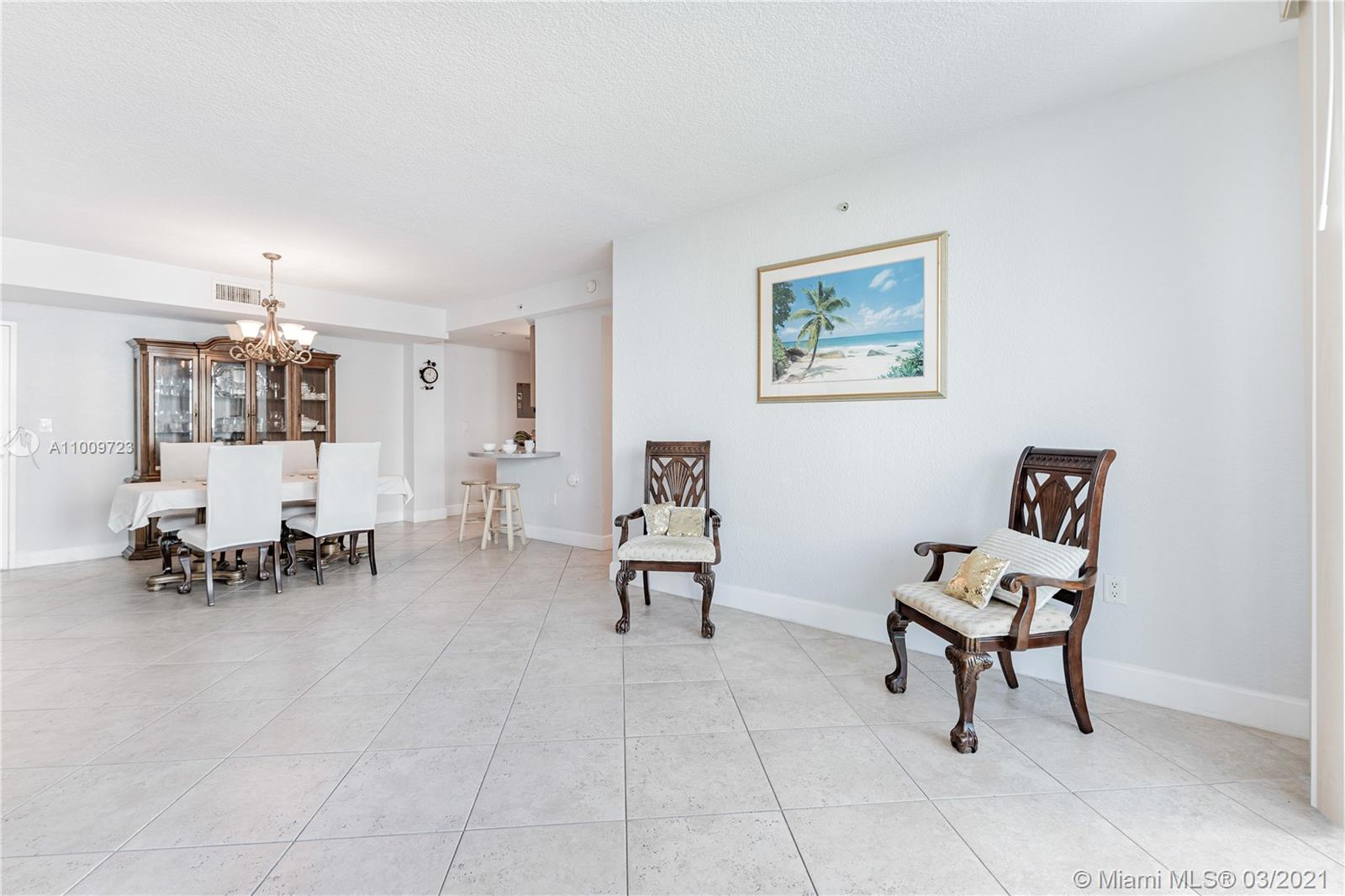 North Bay Village, FL 33141,7501 E Treasure Dr #3K