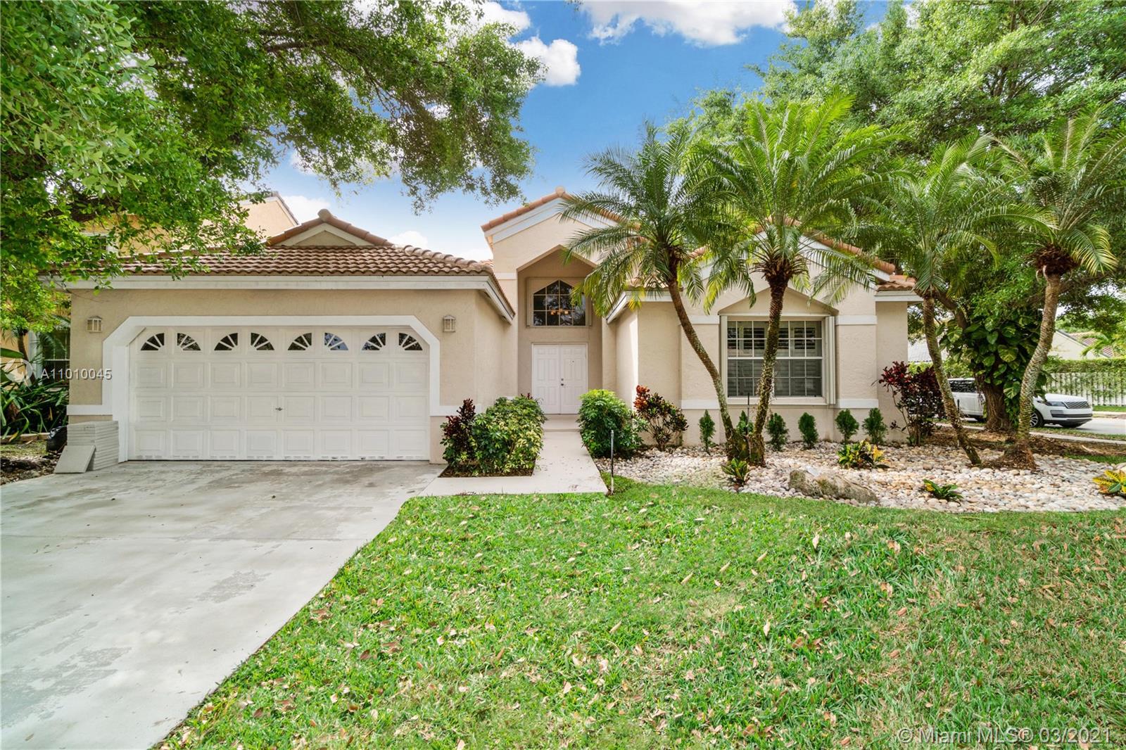 Weston, FL 33326,335 Lake Crest Ct