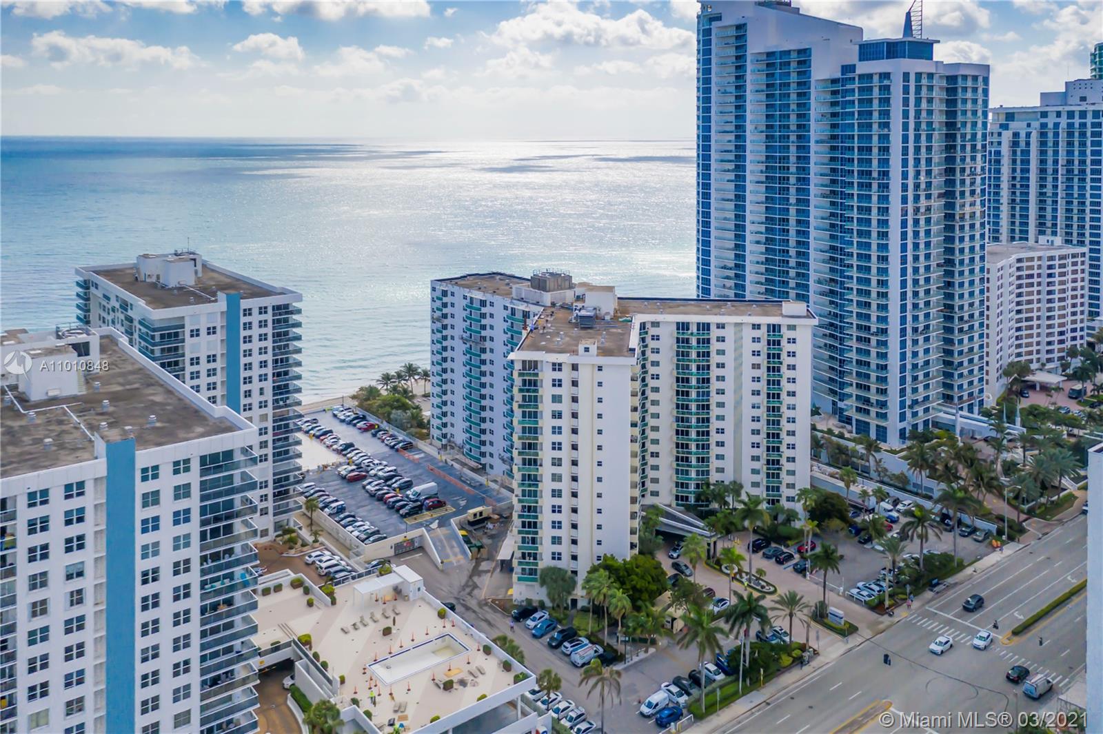 Hollywood, FL 33019,3001 S Ocean Dr #1231