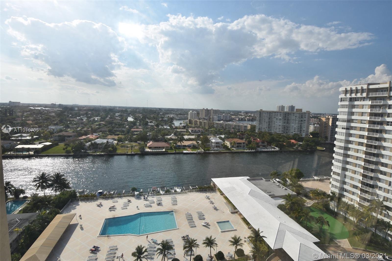 Sunny Isles Beach, FL 33160,100 Bayview Dr #831