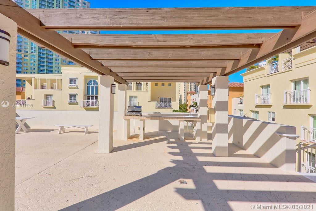 Miami Beach, FL 33139,140 Jefferson Ave #14007