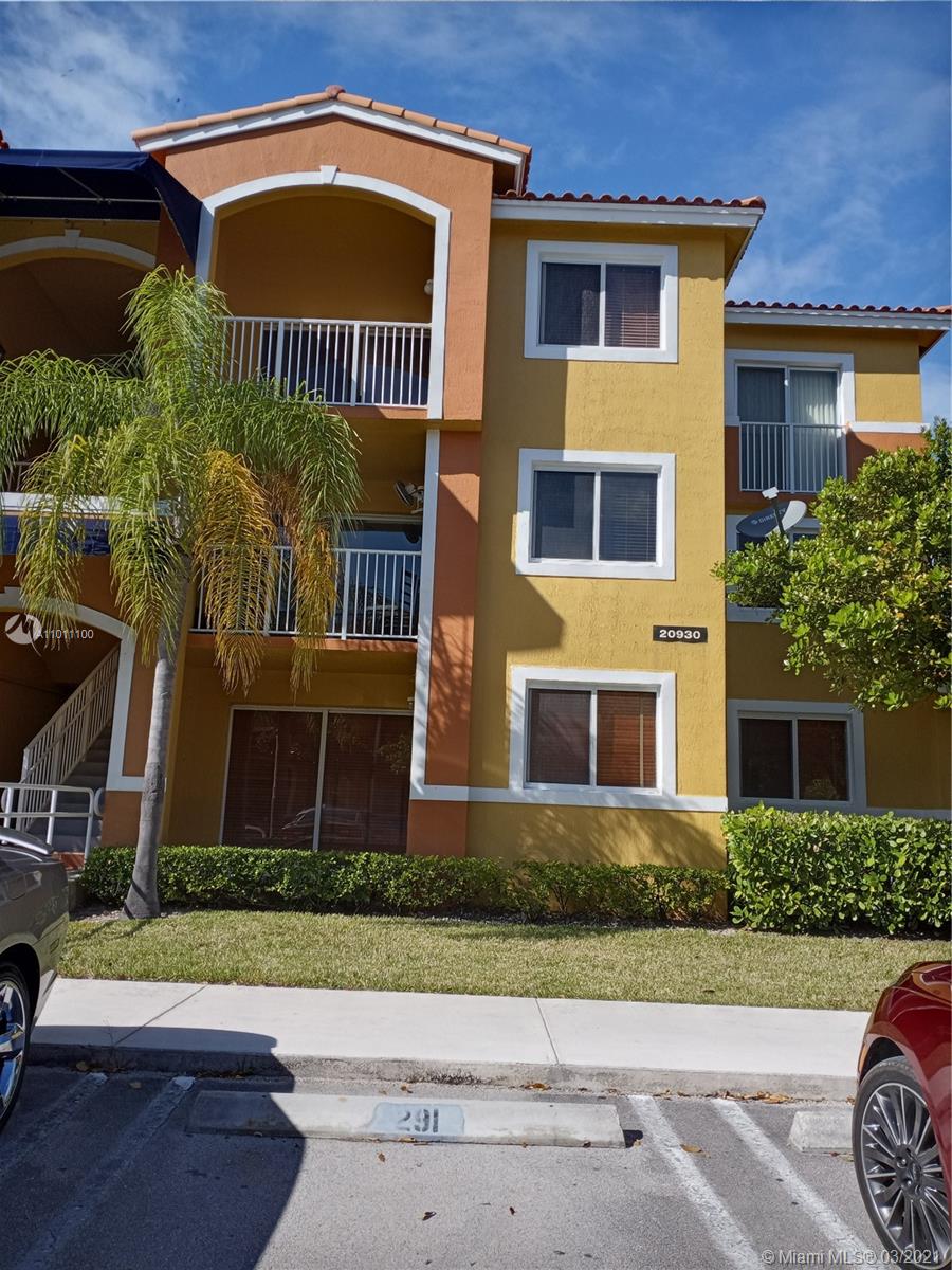 Cutler Bay, FL 33189,20930 SW 87th Ave #102