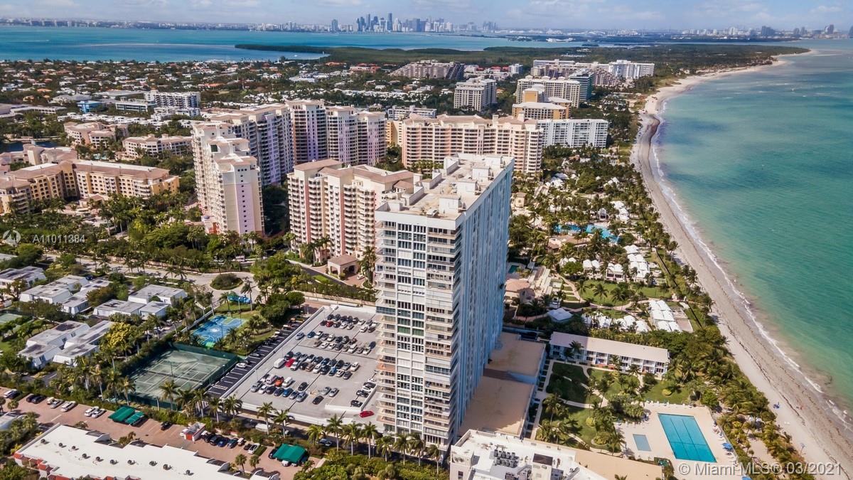 Key Biscayne, FL 33149,881 Ocean Dr #8A