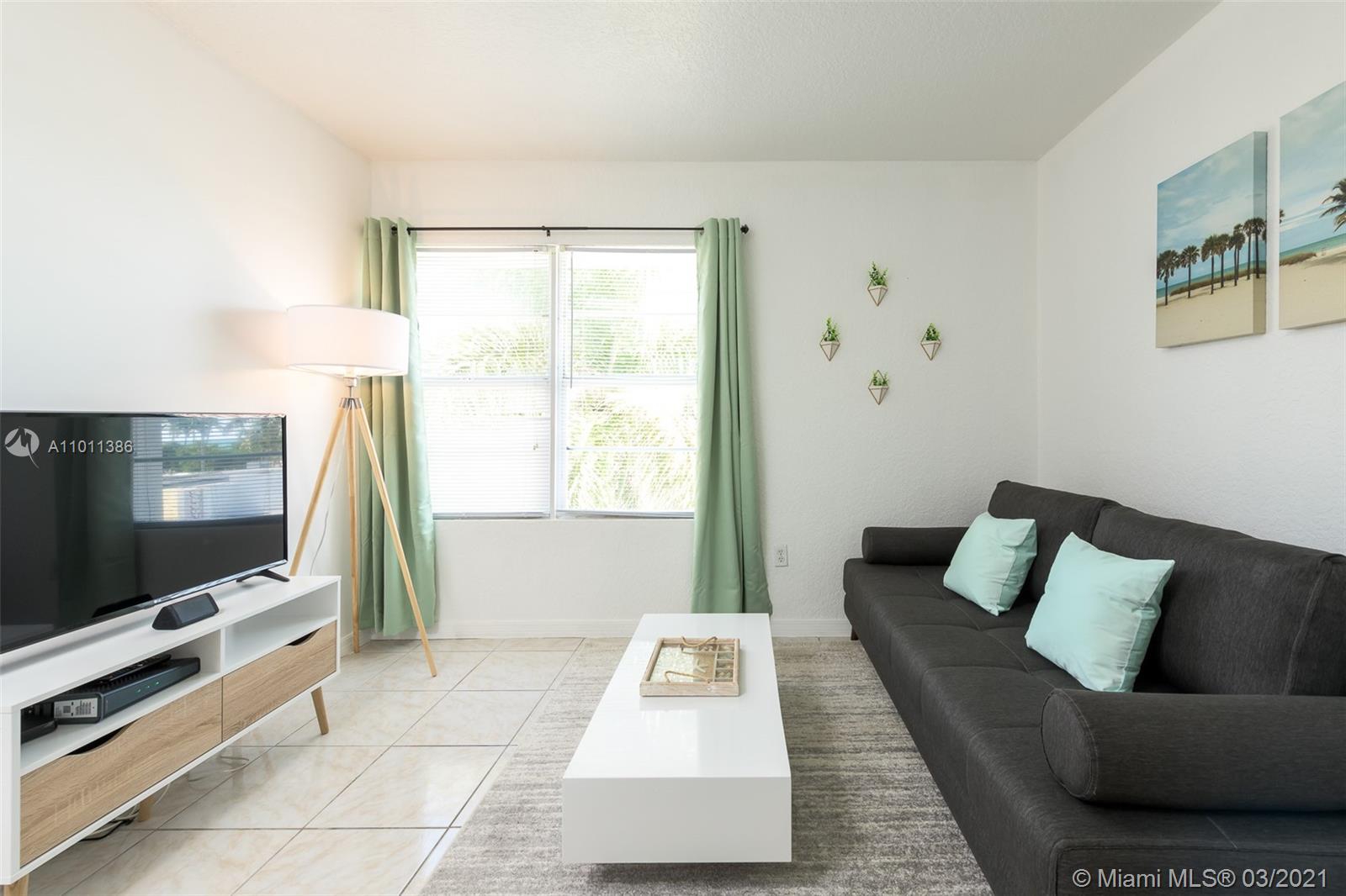 Miami Beach, FL 33141,7326 Collins Ave #301