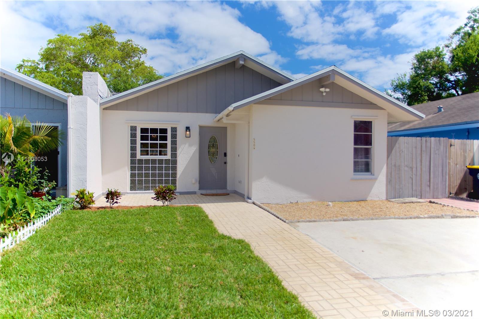 5504 SW 44th Ave, Dania Beach, FL 33314