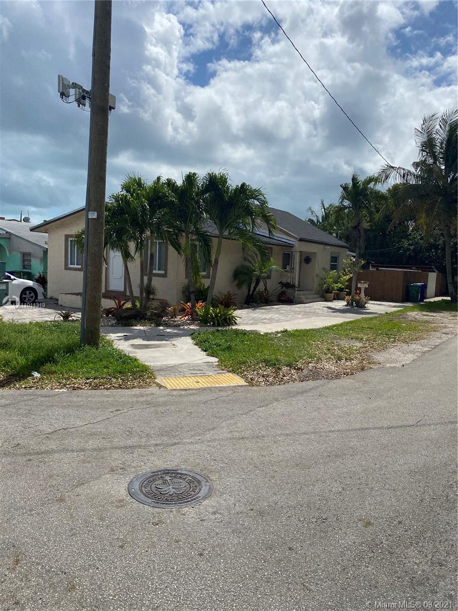 2545 SW 34th Ave, Miami, FL 33133