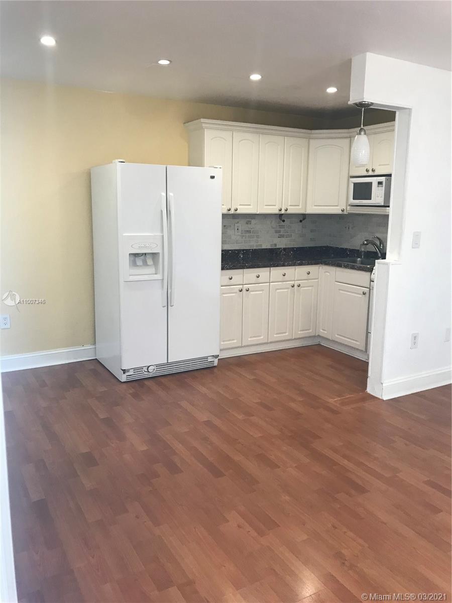 3071 SW 27th Ave #30,  Miami,  FL 33133